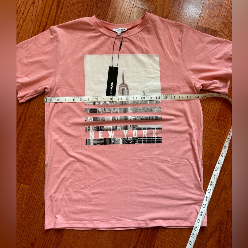 *NWT* FASHIONNOVA- women’s “The Big City” Short Sleeve Top - Mauve, size Lg. - Picture 10 of 12